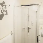 ホテル Ibis Styles Warszawa West 3*