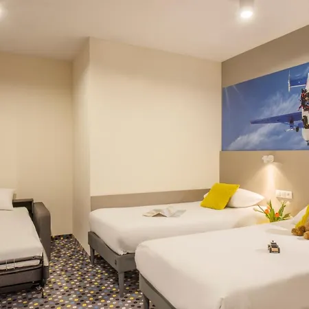 Ibis Styles Warszawa West 3*