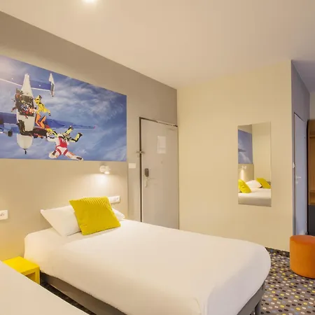 Hotel Ibis Styles Warszawa West 3*