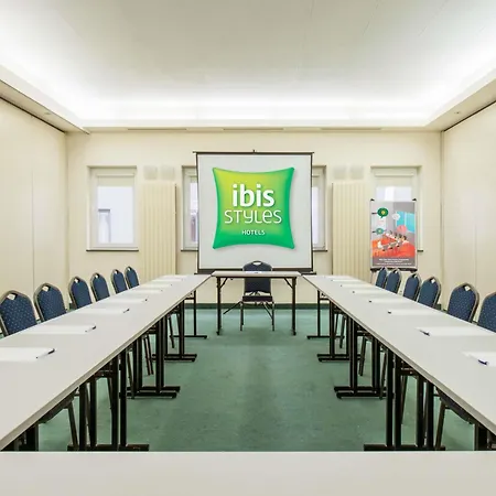 Ibis Styles Warszawa West 3* Mory