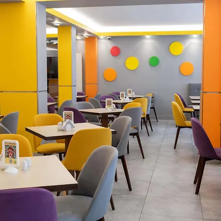 Ibis Styles Warszawa West Hotel 3*