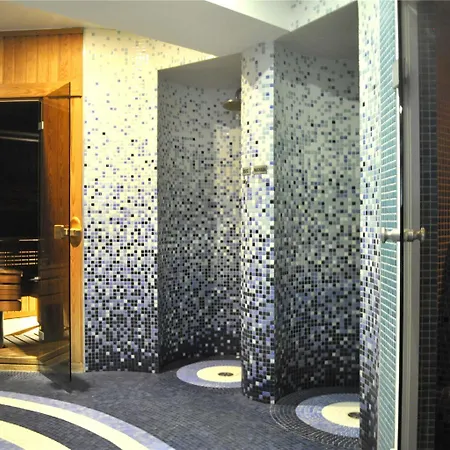 Ibis Styles Warszawa West Hotell 3*