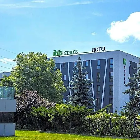 Ibis Styles Warszawa West Hotel 3*