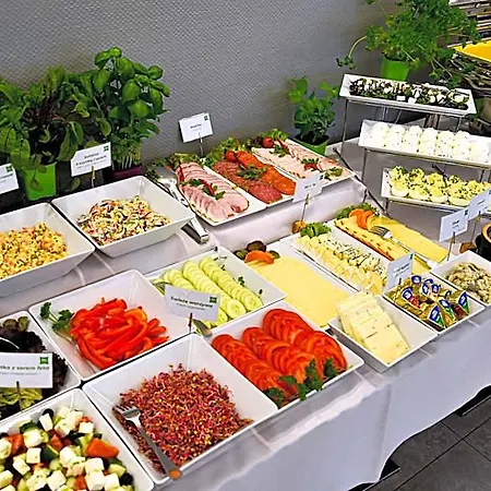 Ibis Styles Warszawa West Hotel 3*