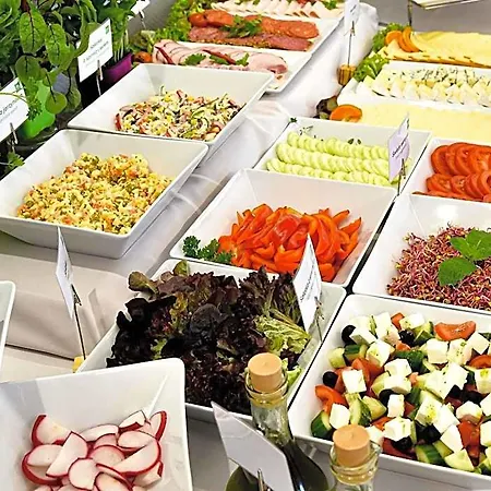 Hotel Ibis Styles Warszawa West 3*