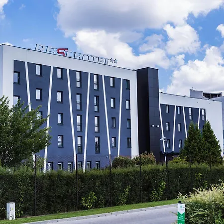 מלון Ibis Styles Warszawa West 3*