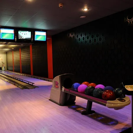 Ibis Styles Warszawa West מלון 3*