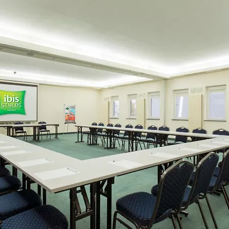 Ibis Styles Warszawa West Hotel 3*
