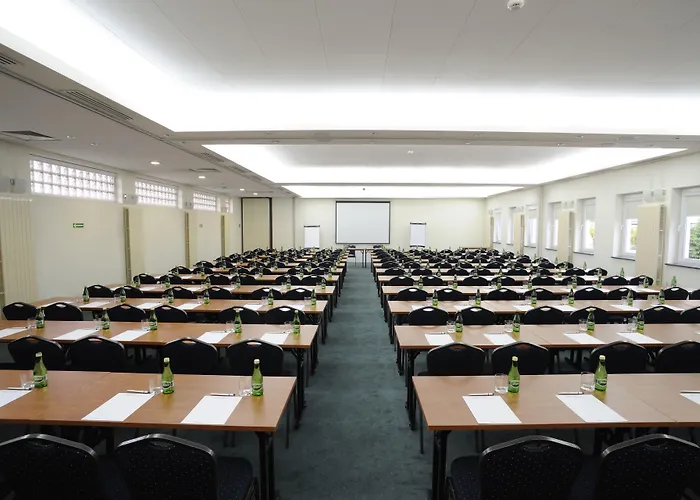 Hotel Ibis Styles Warszawa West 3*