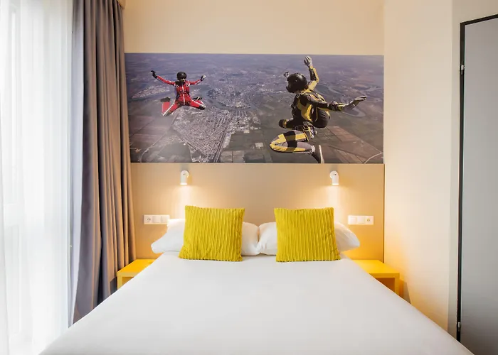 Ibis Styles Warszawa West Otel 3*