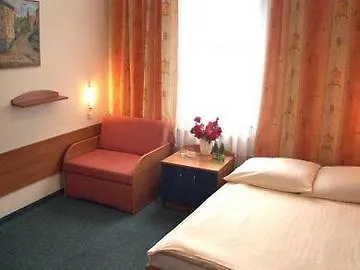 Ibis Styles Warszawa West Hotel 3*