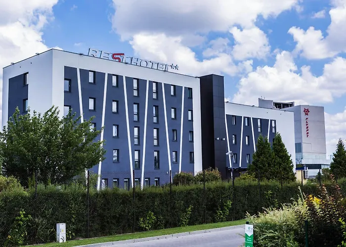 Hotel Ibis Styles Warszawa West 3*