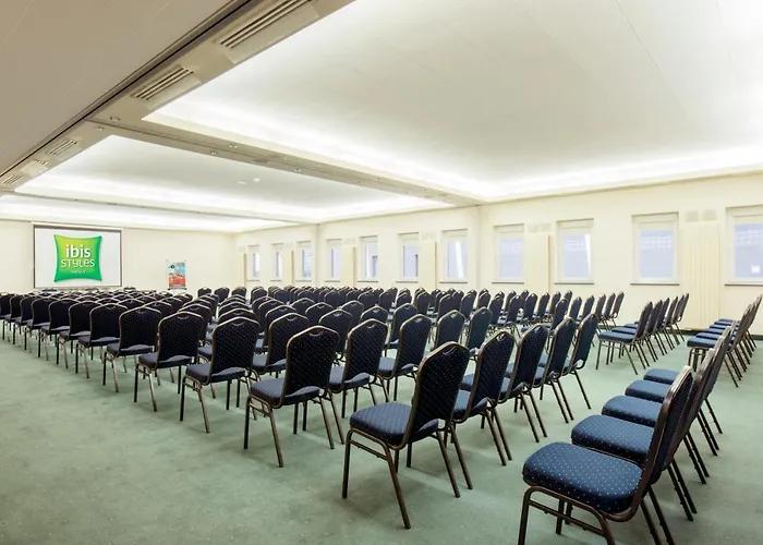 Ibis Styles Warszawa West 3* Mory