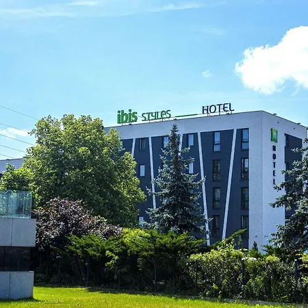 Ibis Styles Warszawa West 3*